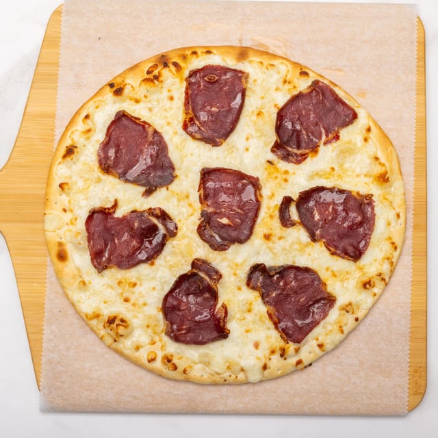 Pastirma and Cheese Pizza.